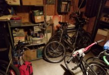 topi in garage
